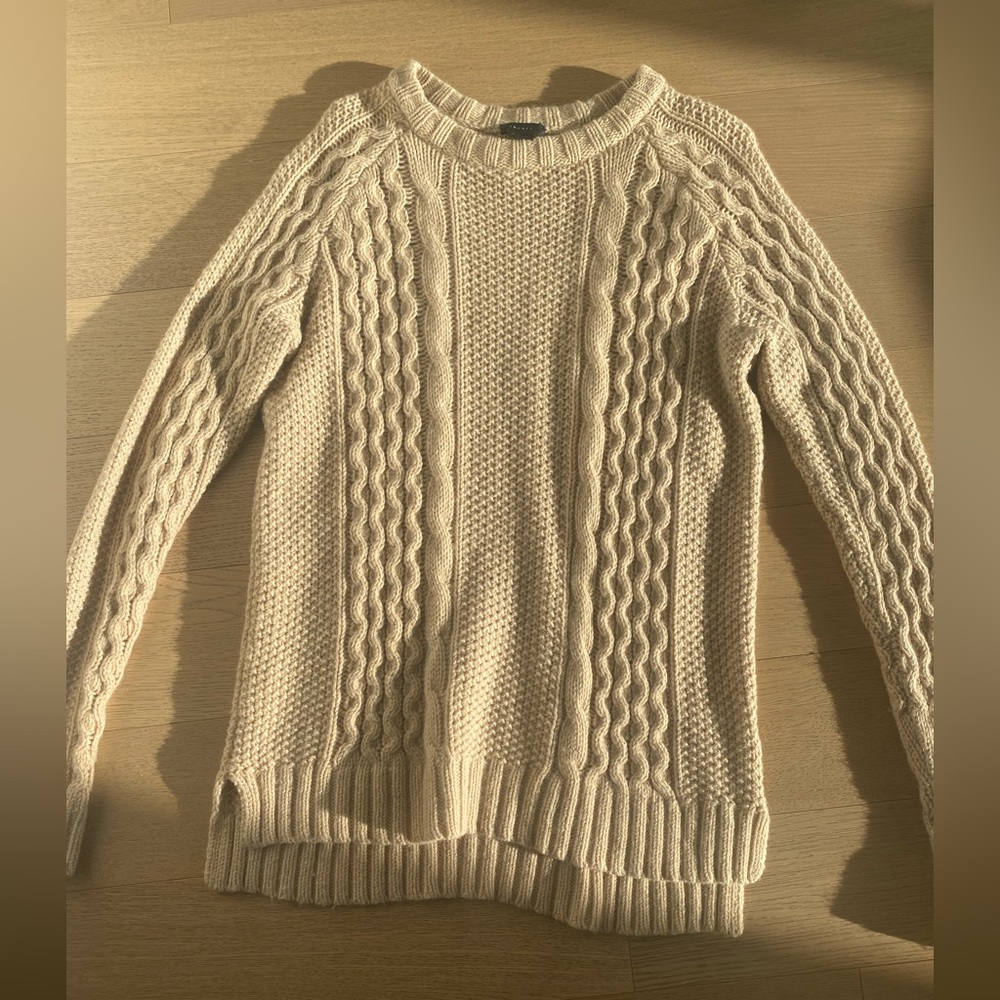 Theory sweater